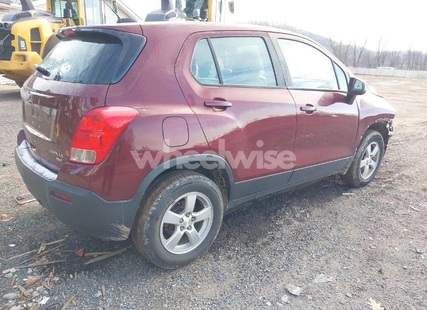 Photo 4 of 2016 Chevrolet Trax 1LS (VIN 3GNCJNSB8GL115181)