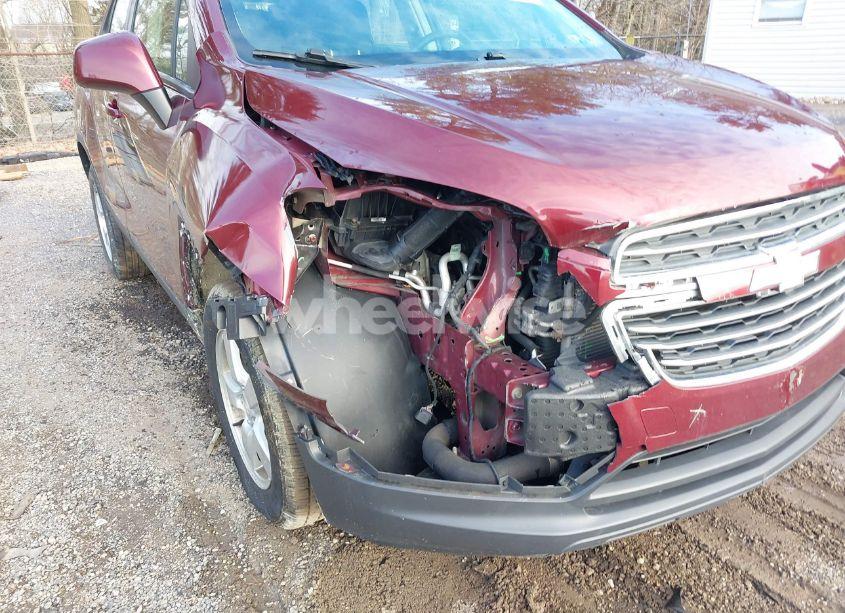 Photo 6 of 2016 Chevrolet Trax 1LS (VIN 3GNCJNSB8GL115181)