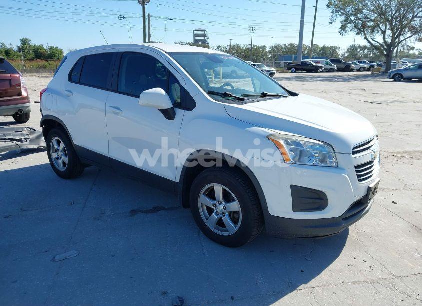 2016 Chevrolet Trax 1LS (VIN 3GNCJNSB8GL128819) main photo