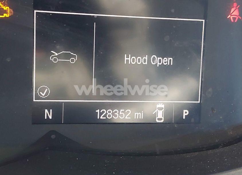 Photo 15 of 2018 Chevrolet Trax LS (VIN 3GNCJNSB8JL213005)