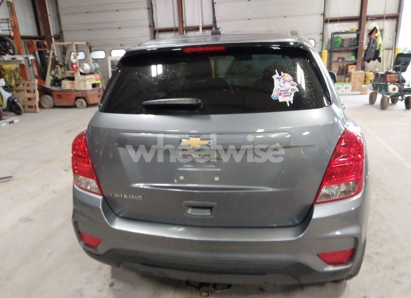 Photo 17 of 2020 Chevrolet Trax AWD LS (VIN 3GNCJNSB8LL183510)