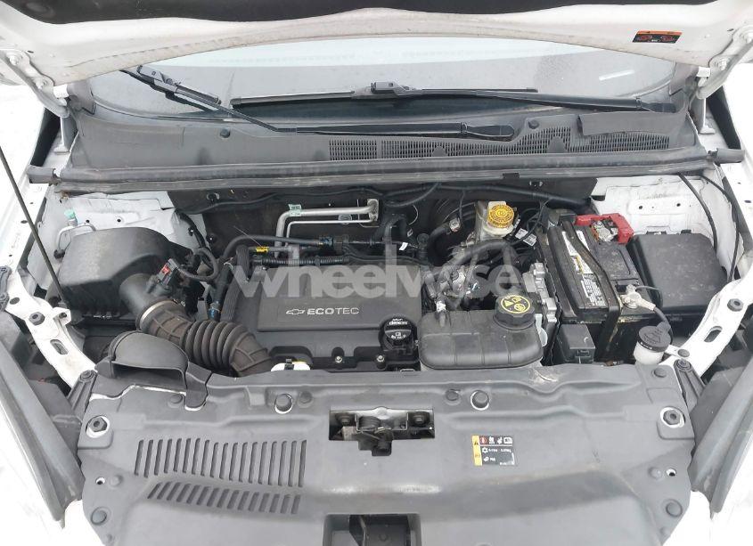 Photo 10 of 2016 Chevrolet Trax 1LS (VIN 3GNCJNSB9GL141255)