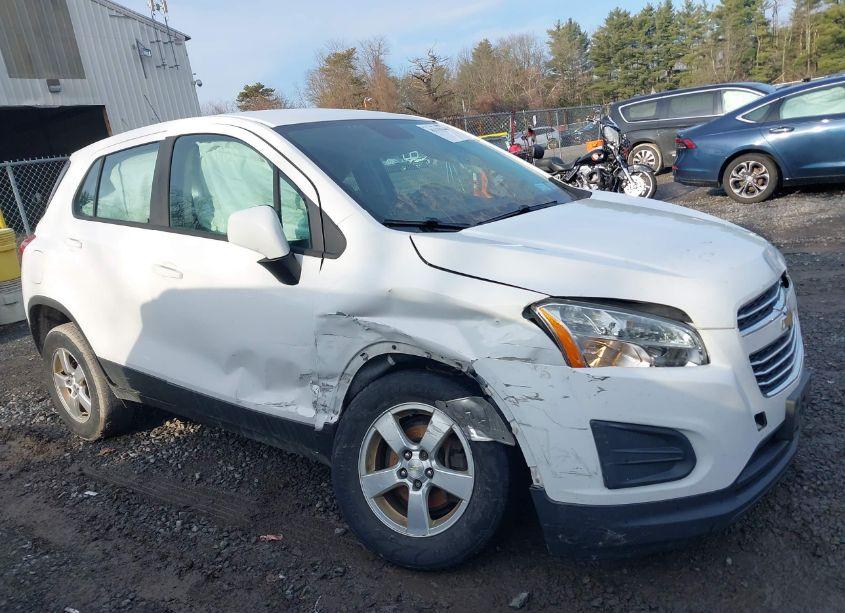 Photo 13 of 2016 Chevrolet Trax 1LS (VIN 3GNCJNSB9GL268846)