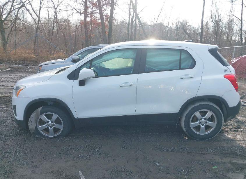 Photo 14 of 2016 Chevrolet Trax 1LS (VIN 3GNCJNSB9GL268846)