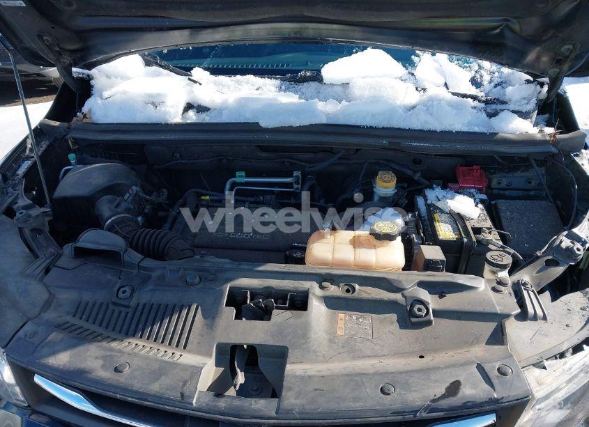 Photo 10 of 2018 Chevrolet Trax LS (VIN 3GNCJNSB9JL192391)