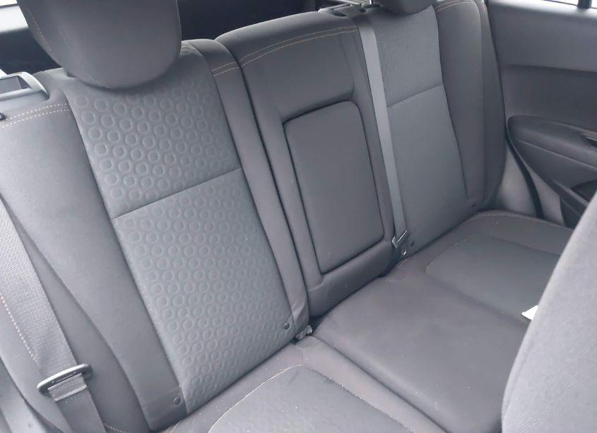 Photo 8 of 2019 Chevrolet Trax LS (VIN 3GNCJNSB9KL339844)