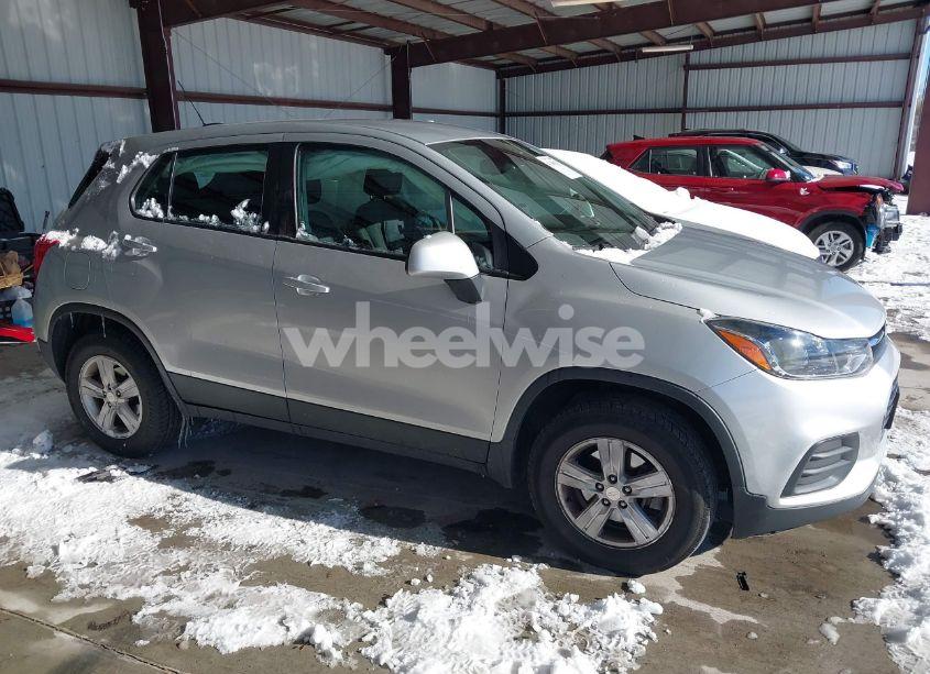Photo 13 of 2020 Chevrolet Trax AWD LS (VIN 3GNCJNSB9LL127074)