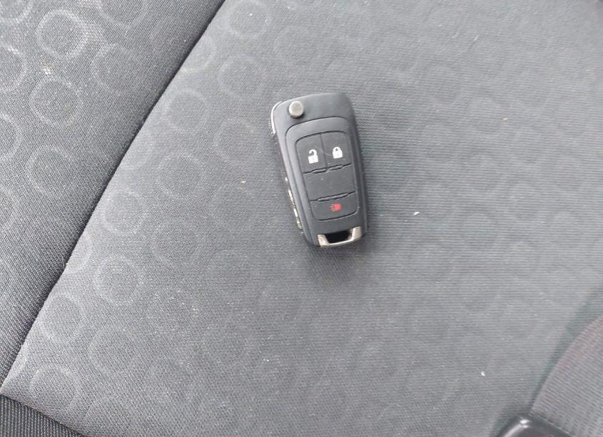 Photo 11 of 2018 Chevrolet Trax LS (VIN 3GNCJNSBXJL382880)