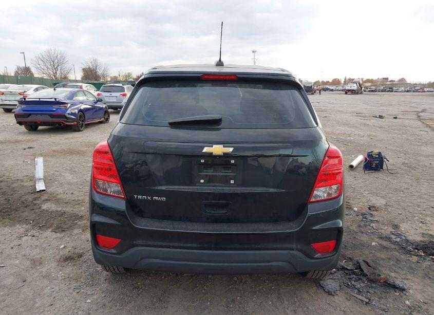 Photo 17 of 2018 Chevrolet Trax LS (VIN 3GNCJNSBXJL408474)