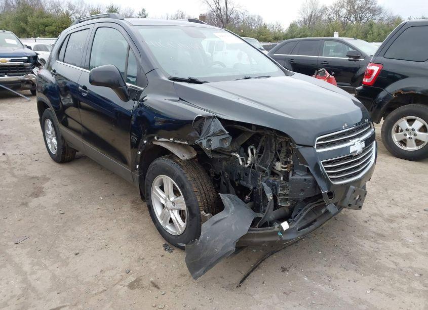 Photo 6 of 2016 Chevrolet Trax LT (VIN 3GNCJPSB0GL146596)