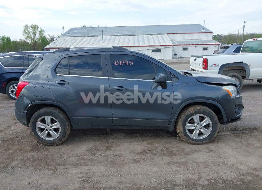Photo 13 of 2016 Chevrolet Trax LT (VIN 3GNCJPSB0GL171157)