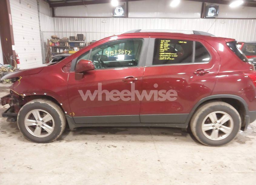 Photo 14 of 2017 Chevrolet Trax LT (VIN 3GNCJPSB0HL222559)