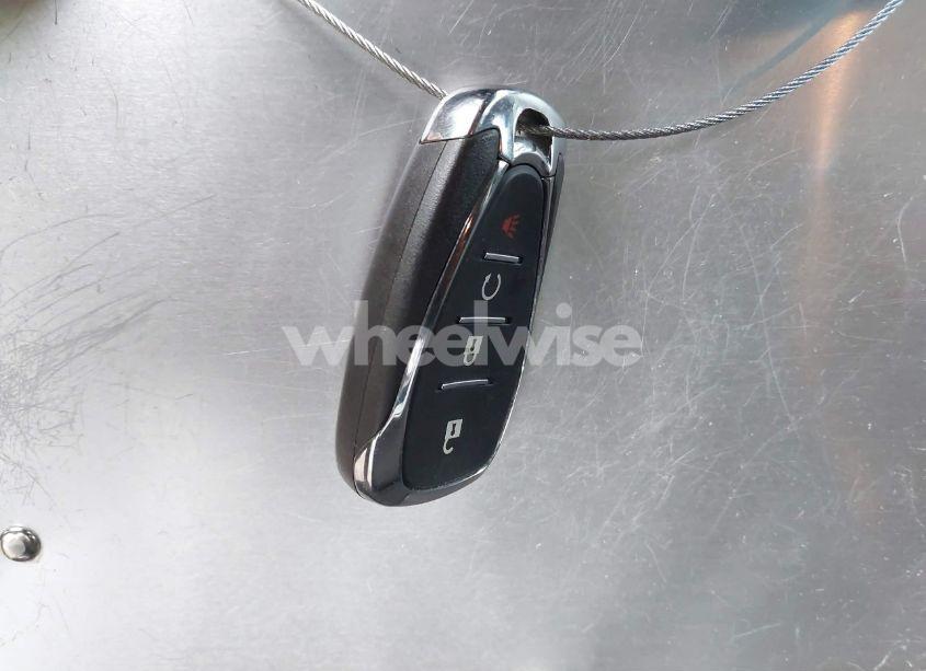 Photo 11 of 2017 Chevrolet Trax LT (VIN 3GNCJPSB0HL276217)