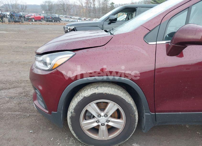 Photo 18 of 2017 Chevrolet Trax LT (VIN 3GNCJPSB0HL276217)