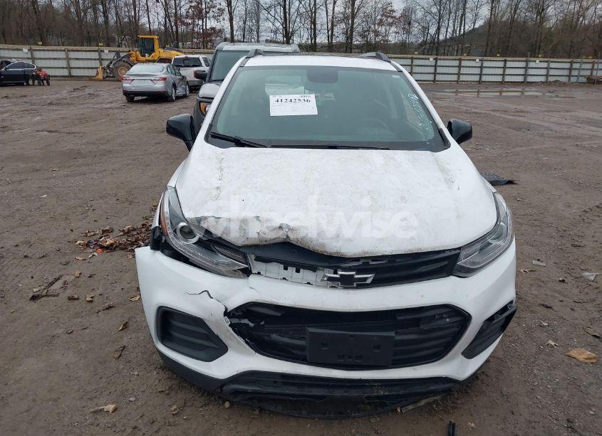 Photo 11 of 2020 Chevrolet Trax AWD LT (VIN 3GNCJPSB0LL171637)