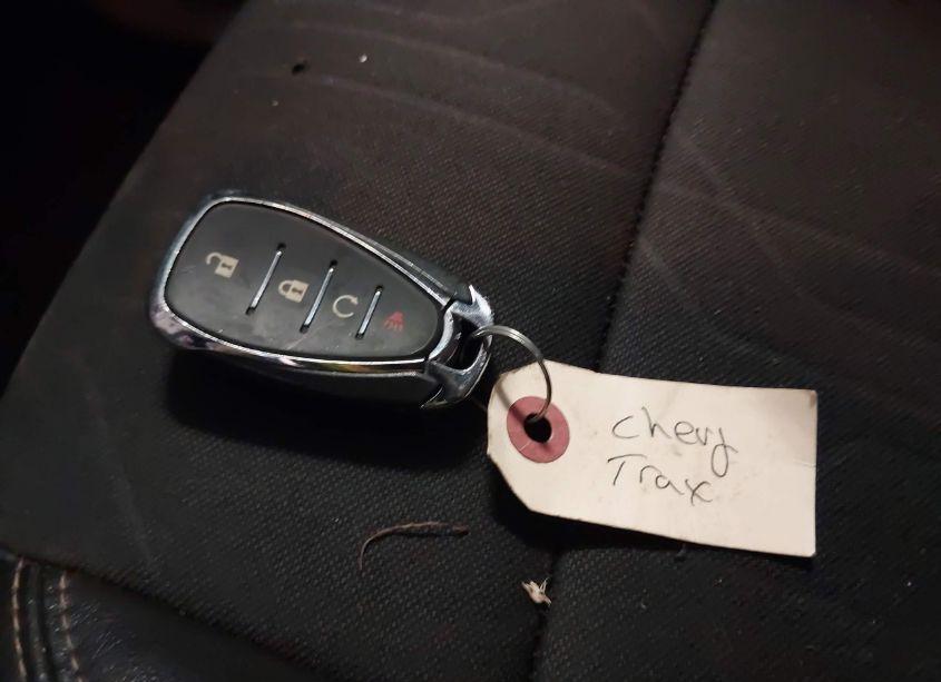 Photo 11 of 2020 Chevrolet Trax AWD LT (VIN 3GNCJPSB0LL281927)