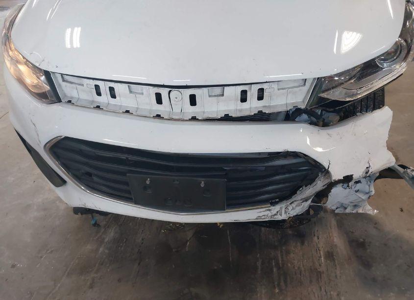 Photo 6 of 2020 Chevrolet Trax AWD LT (VIN 3GNCJPSB0LL281927)