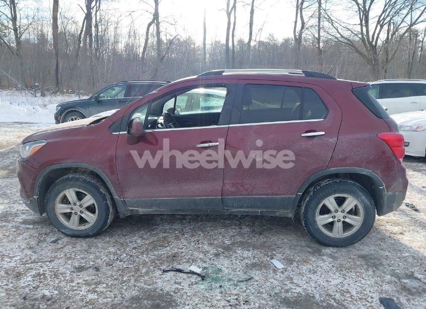 Photo 14 of 2017 Chevrolet Trax LT (VIN 3GNCJPSB1HL172335)