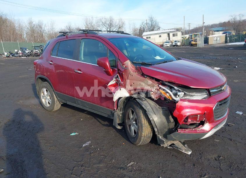 2018 Chevrolet Trax LT (VIN 3GNCJPSB1JL380558) main photo