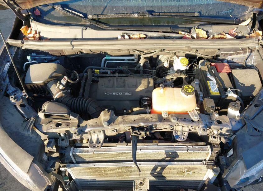 Photo 10 of 2019 Chevrolet Trax LT (VIN 3GNCJPSB1KL154151)