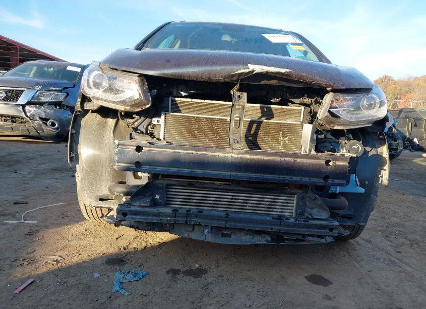 Photo 6 of 2019 Chevrolet Trax LT (VIN 3GNCJPSB1KL154151)