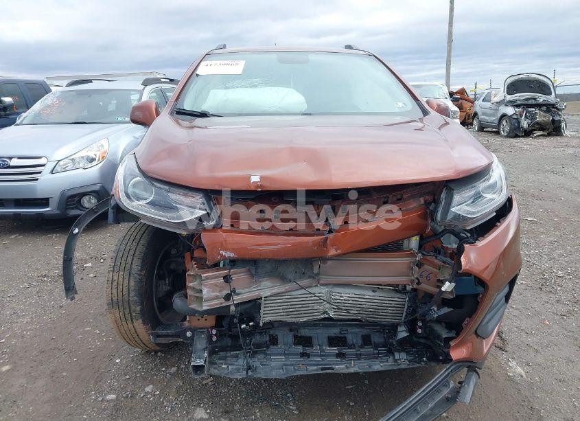 Photo 12 of 2019 Chevrolet Trax LT (VIN 3GNCJPSB1KL250992)