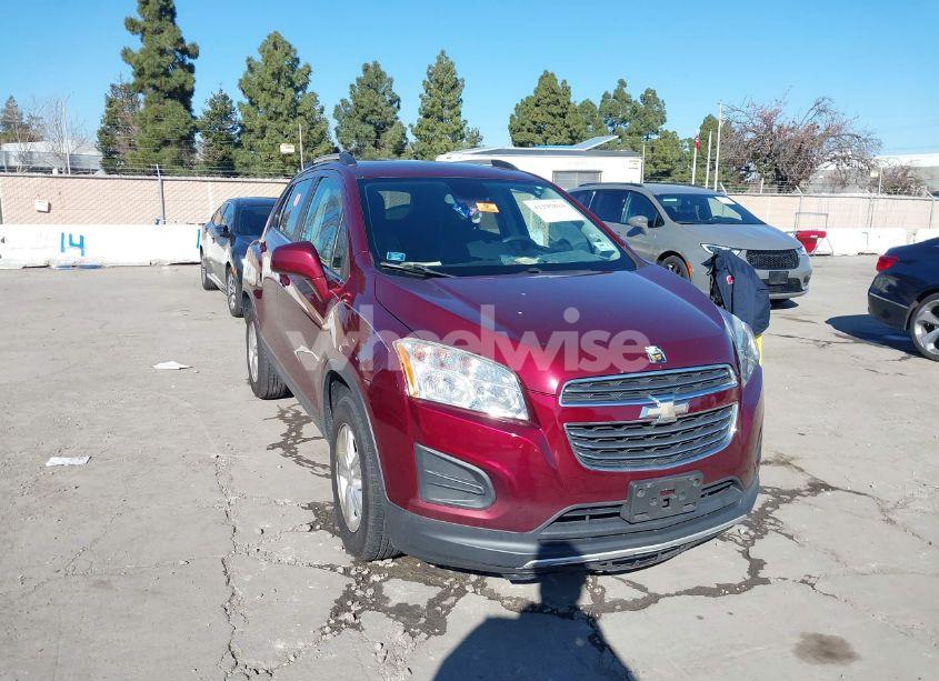 2016 Chevrolet Trax LT (VIN 3GNCJPSB2GL237398) main photo