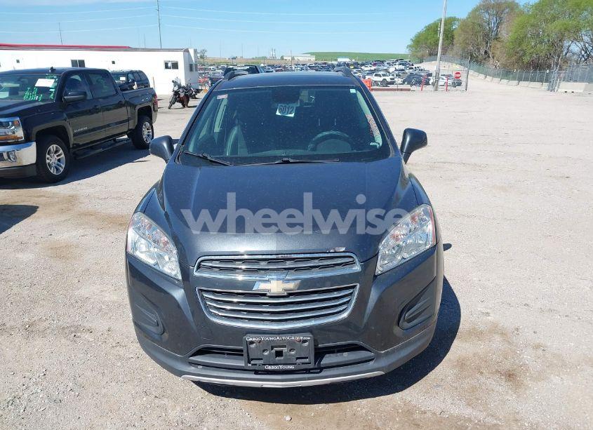 Photo 13 of 2016 Chevrolet Trax LT (VIN 3GNCJPSB2GL244724)