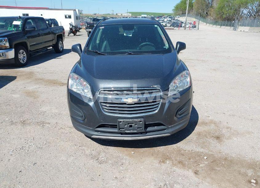 Photo 6 of 2016 Chevrolet Trax LT (VIN 3GNCJPSB2GL244724)