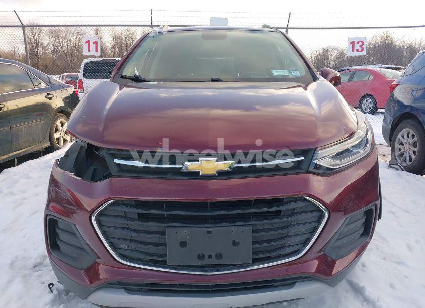 Photo 13 of 2017 Chevrolet Trax LT (VIN 3GNCJPSB2HL215418)
