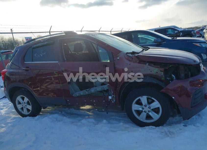 Photo 14 of 2017 Chevrolet Trax LT (VIN 3GNCJPSB2HL215418)