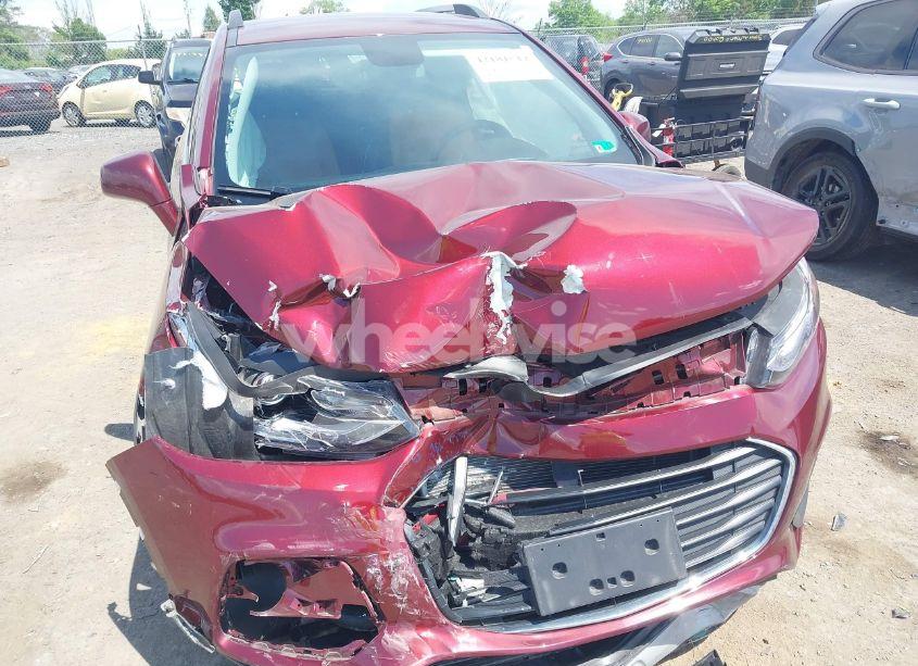 Photo 6 of 2017 Chevrolet Trax 1LT (VIN 3GNCJPSB2HL232848)