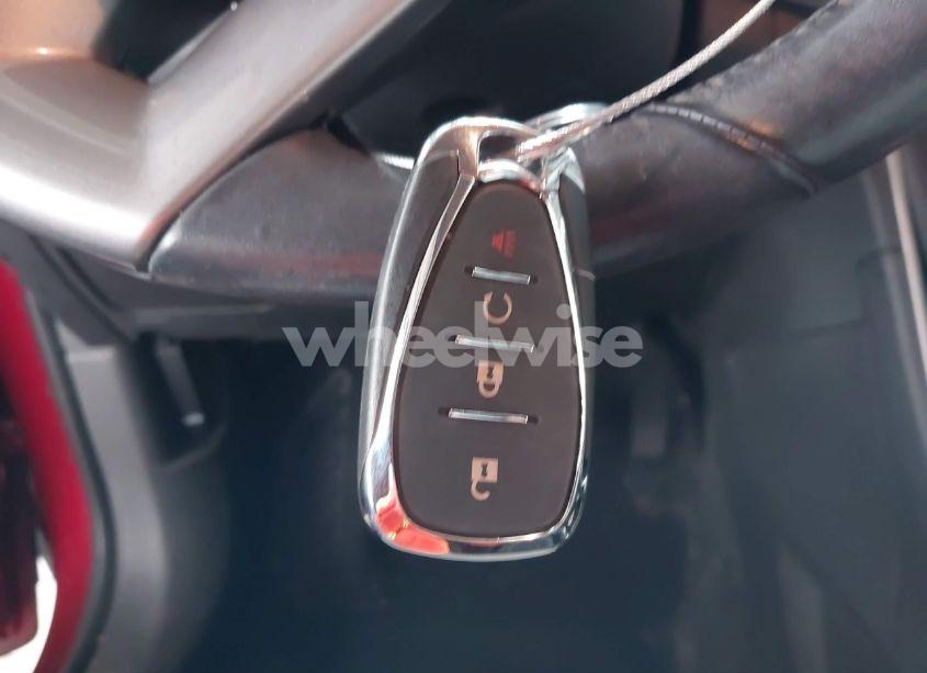 Photo 11 of 2019 Chevrolet Trax LT (VIN 3GNCJPSB2KL175848)