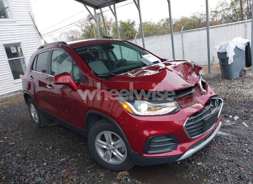 Photo 13 of 2019 Chevrolet Trax LT (VIN 3GNCJPSB2KL175848)