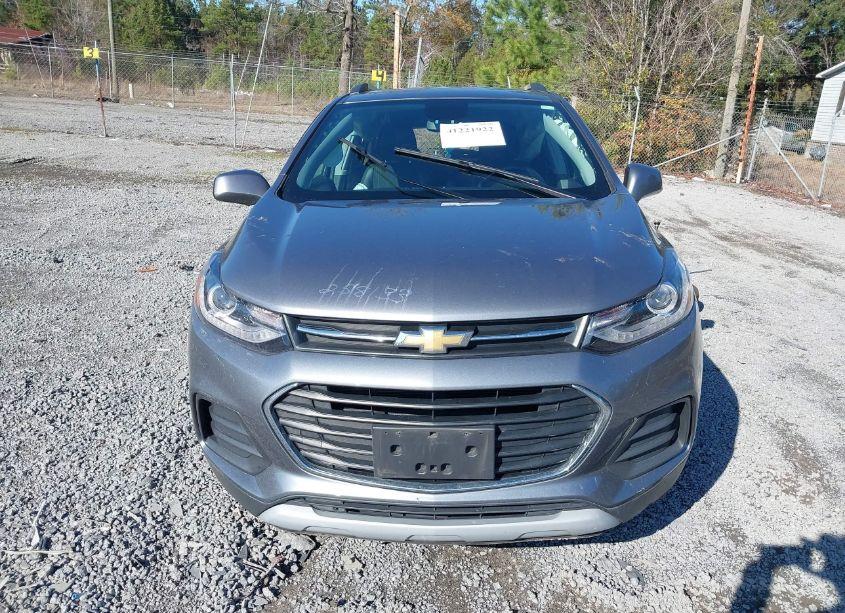 Photo 12 of 2020 Chevrolet Trax AWD LT (VIN 3GNCJPSB2LL258133)