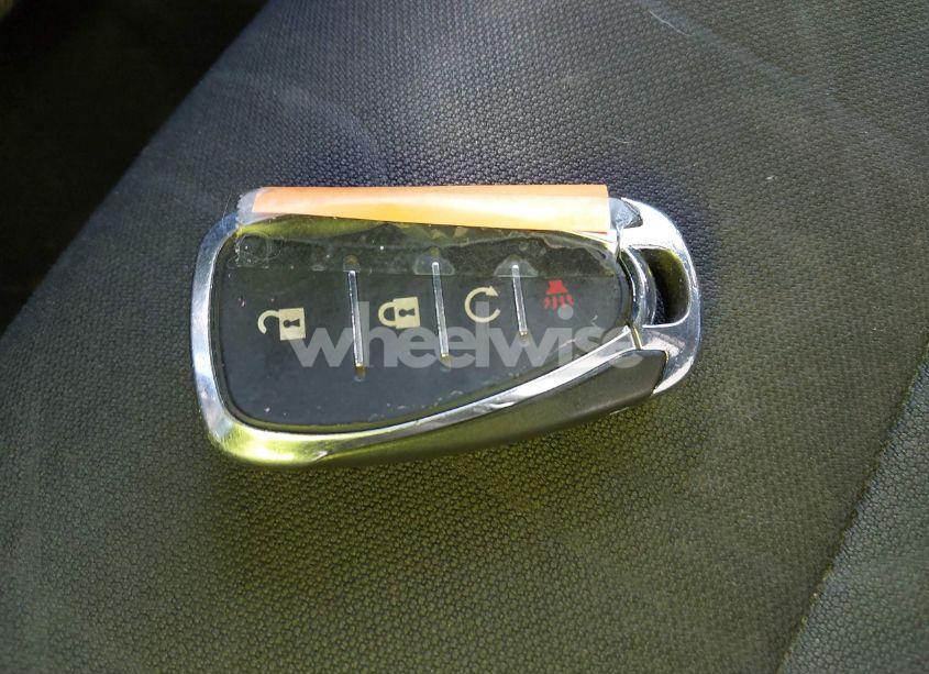 Photo 11 of 2019 Chevrolet Trax LT (VIN 3GNCJPSB3KL227892)