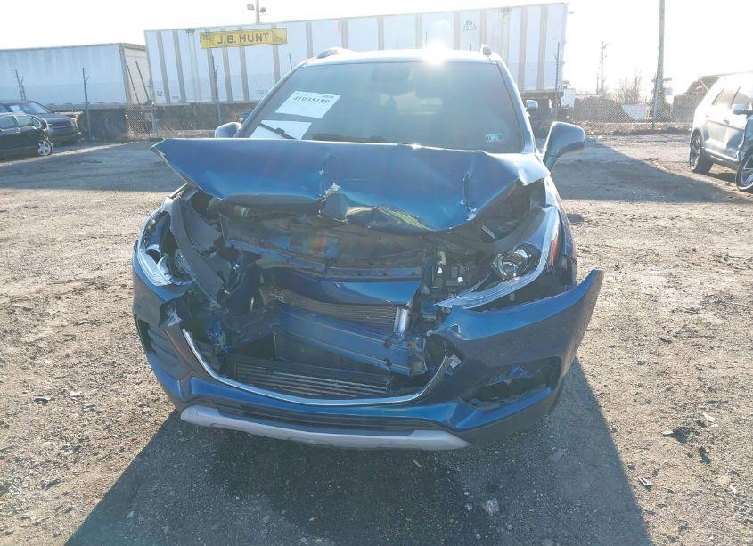 Photo 6 of 2019 Chevrolet Trax LT (VIN 3GNCJPSB3KL254669)