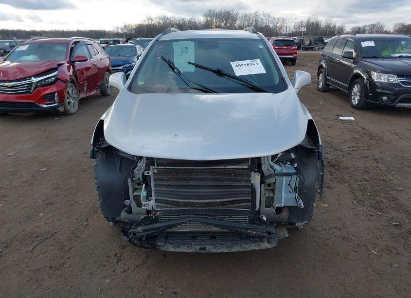 Photo 6 of 2019 Chevrolet Trax LT (VIN 3GNCJPSB3KL287459)