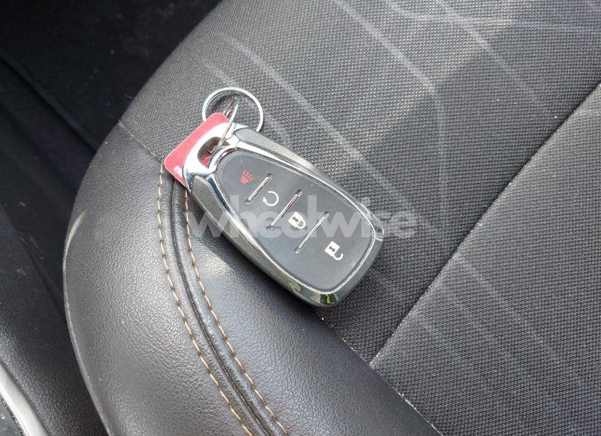 Photo 11 of 2020 Chevrolet Trax AWD LT (VIN 3GNCJPSB3LL188674)