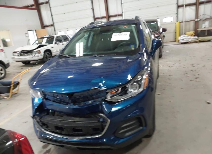 Photo 12 of 2020 Chevrolet Trax AWD LT (VIN 3GNCJPSB3LL215422)