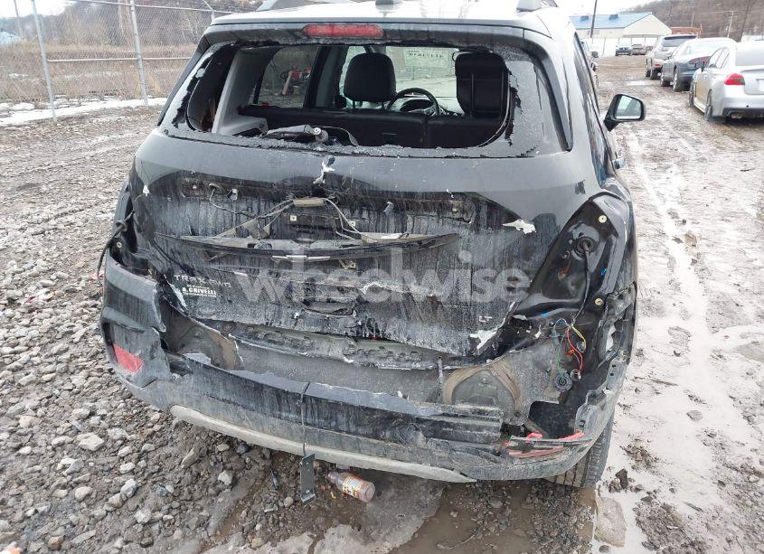 Photo 6 of 2020 Chevrolet Trax AWD LT (VIN 3GNCJPSB3LL334300)