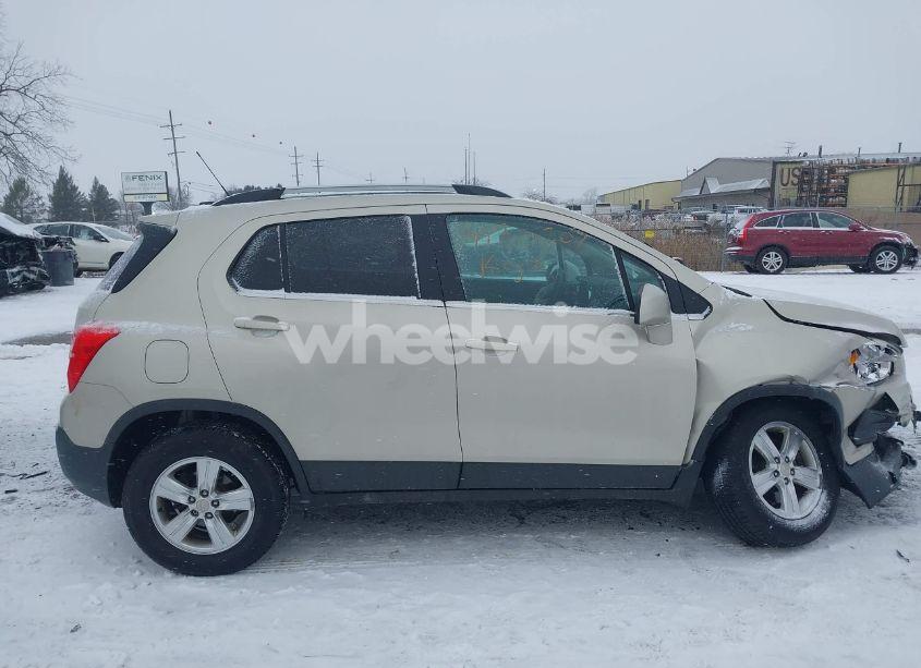Photo 13 of 2016 Chevrolet Trax 1LT (VIN 3GNCJPSB4GL127243)