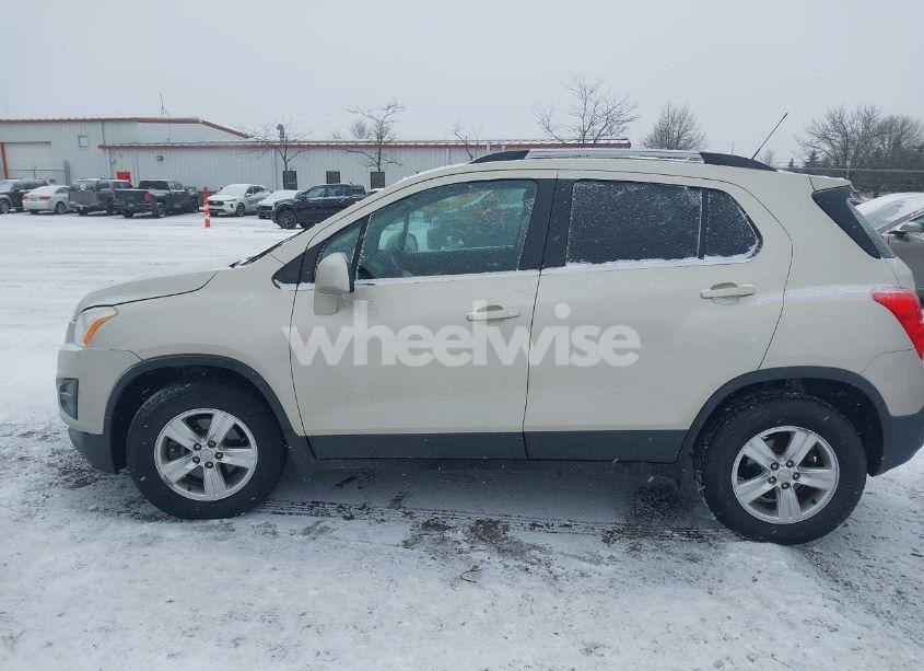 Photo 14 of 2016 Chevrolet Trax 1LT (VIN 3GNCJPSB4GL127243)