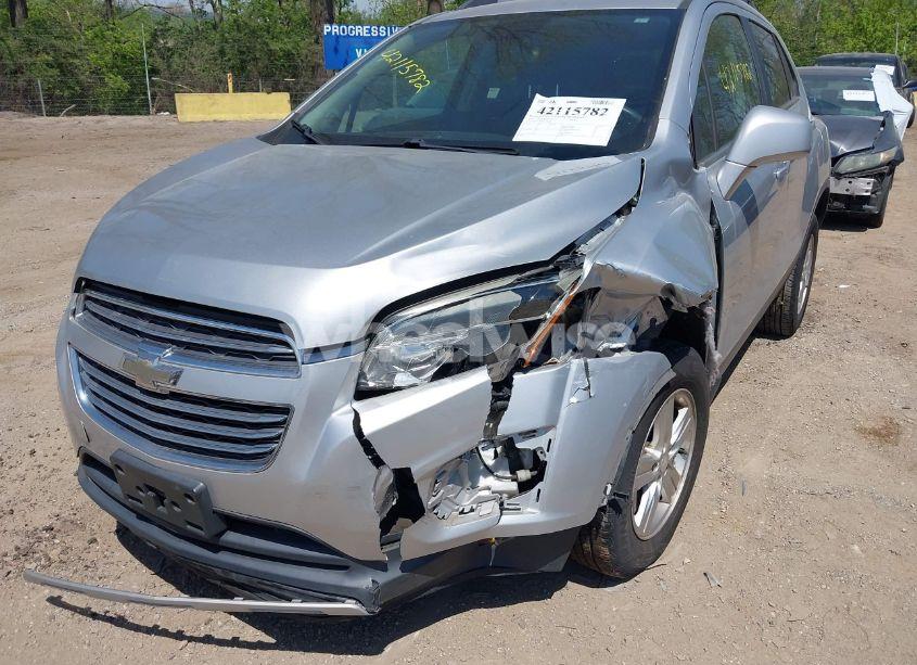 Photo 6 of 2016 Chevrolet Trax LT (VIN 3GNCJPSB4GL173302)