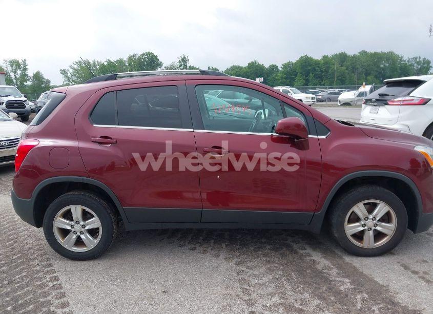 Photo 13 of 2016 Chevrolet Trax LT (VIN 3GNCJPSB4GL222580)
