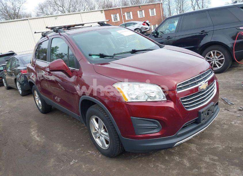 2016 Chevrolet Trax LT (VIN 3GNCJPSB4GL240478) main photo