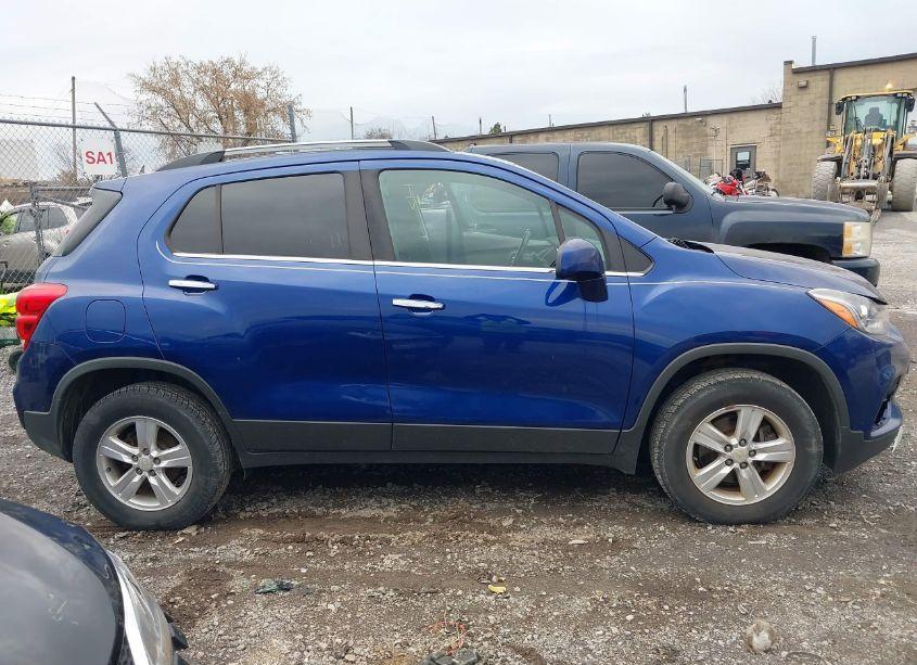 Photo 13 of 2017 Chevrolet Trax LT (VIN 3GNCJPSB4HL216764)