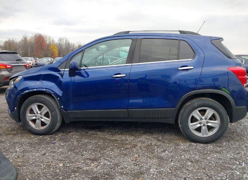 Photo 14 of 2017 Chevrolet Trax LT (VIN 3GNCJPSB4HL216764)