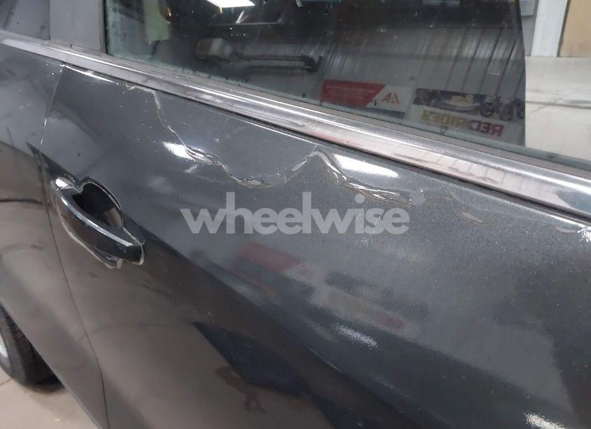 Photo 18 of 2017 Chevrolet Trax LT (VIN 3GNCJPSB4HL225450)