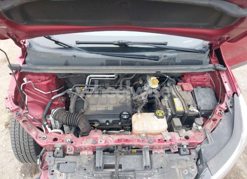 Photo 10 of 2018 Chevrolet Trax LT (VIN 3GNCJPSB4JL325506)